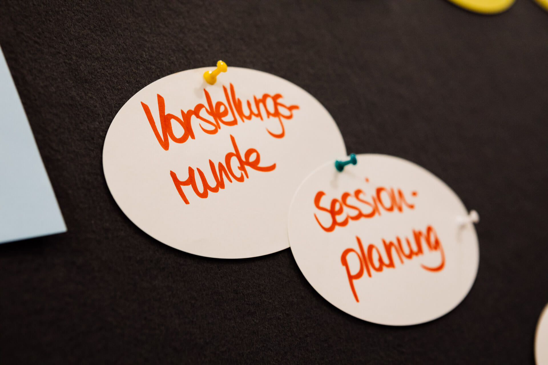 BarCamp: Definition, Ablauf und Geschichte – Das Wichtigste in 5 Minuten