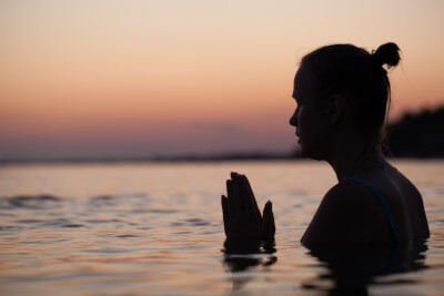 Wie funktioniert Achtsamkeit Meditation?