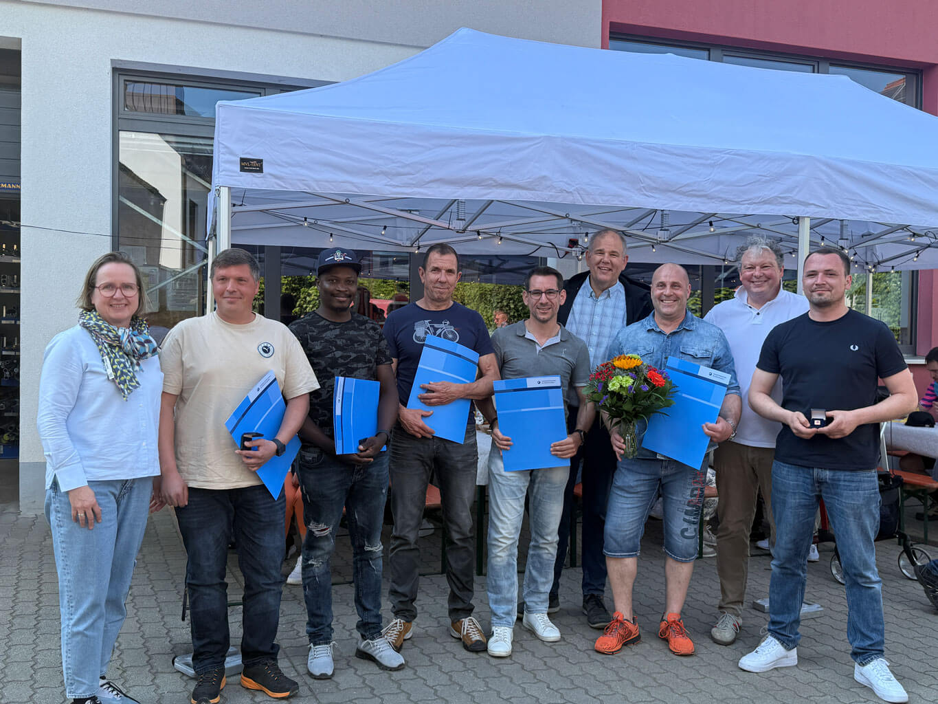 Pillipp Haustechnik: Jubilare beim Frühlingsfest geehrt