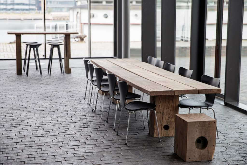 Einmalige Tische aus Upcycling-Holz - von Thors Design