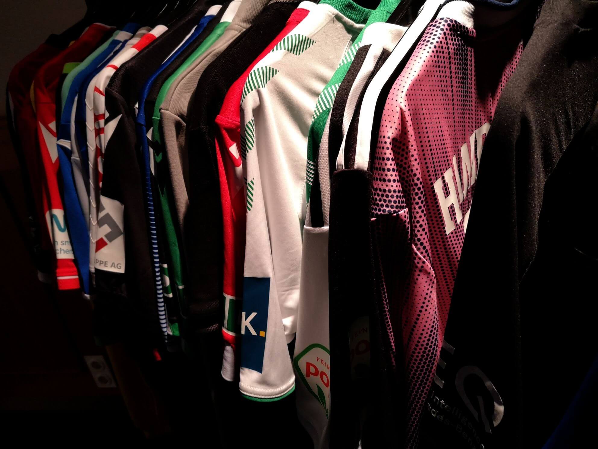 Small and Medium Clubs by dekoGraphics