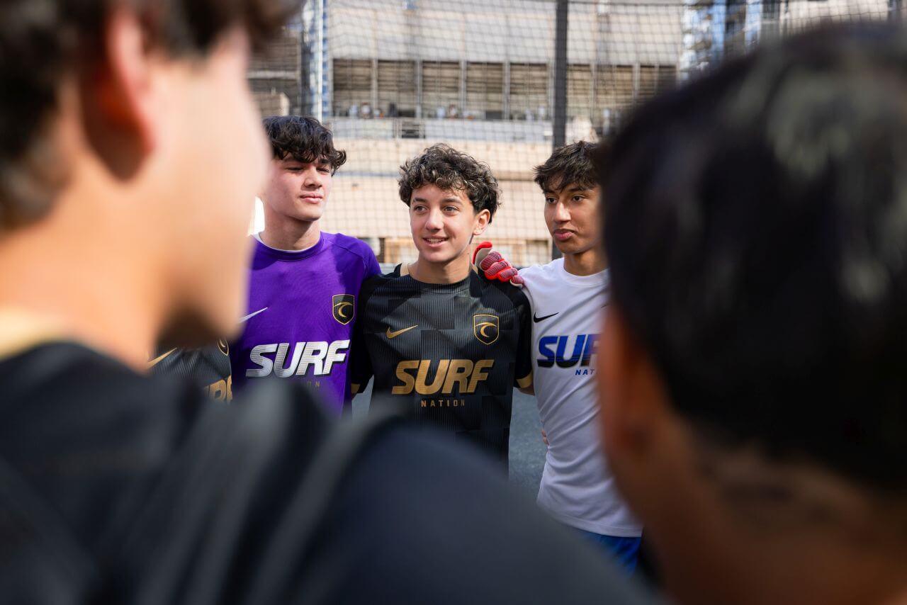 SURF NATION – EIN LOOK, DER ALLE CLUBS VERBINDET