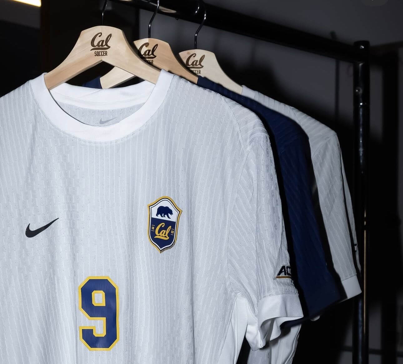 Berkeley Soccer x dekoGraphics