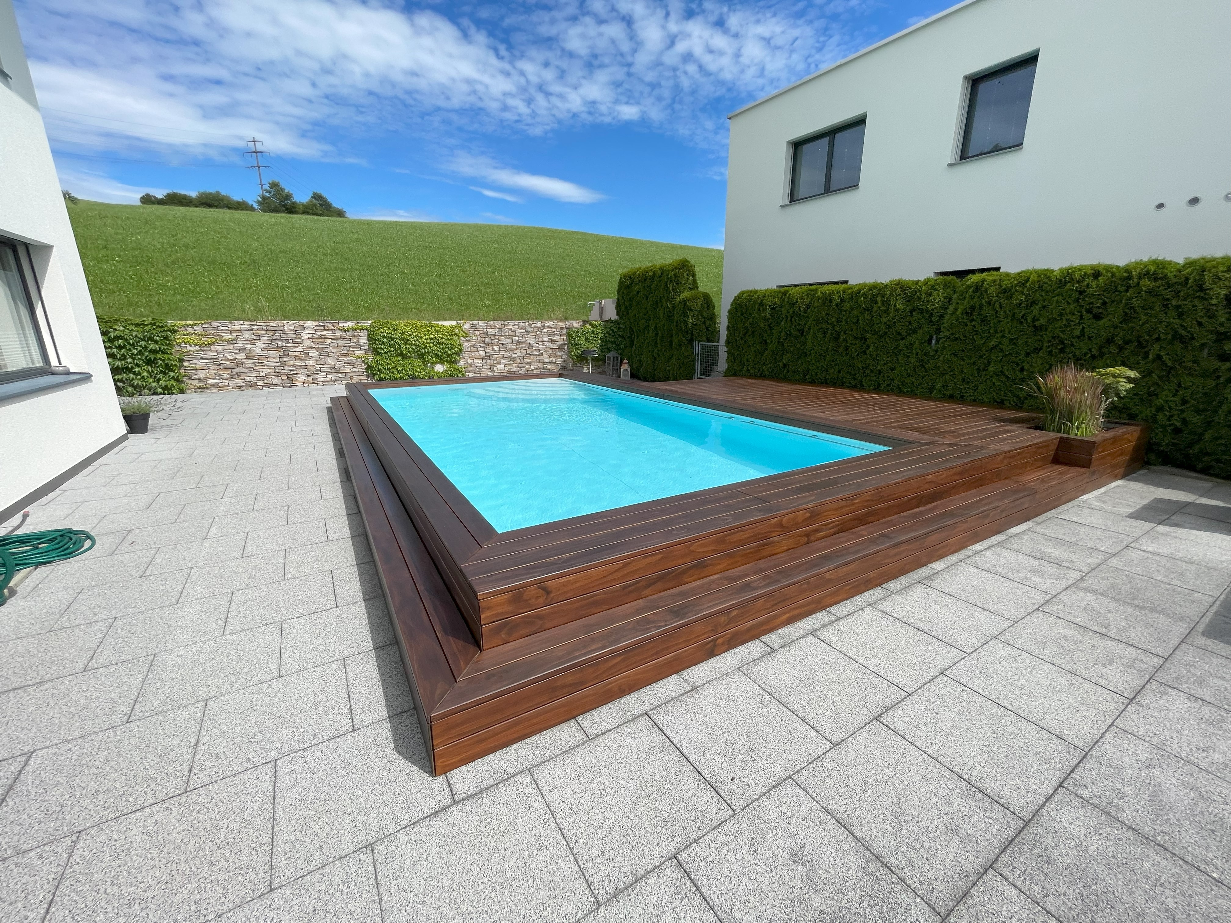 Pool Verkleidung Holz Eckig