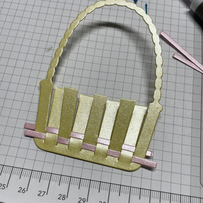 suesses mitbringsel zu ostern osterkoerbchen selber basteln stampin up