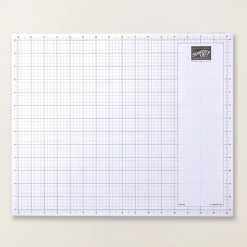 Bastelpapier mit Rastereinteilung zum genauen Ausmessen und Anzeichnen