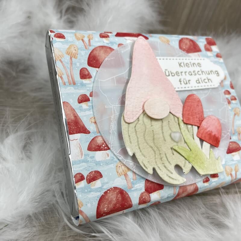 Gleiche Wichtel-Verpackung schräg von der Seite
