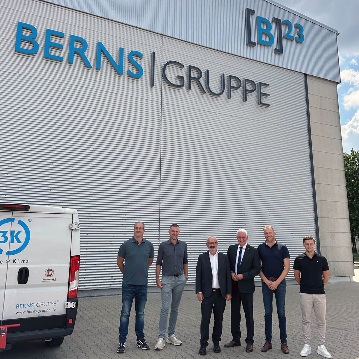 Dialog Wirtschaft Politik MdL Guenther Bergmann und Buergermeister Wolfgang Gebing besuchen Berns Gruppe 1