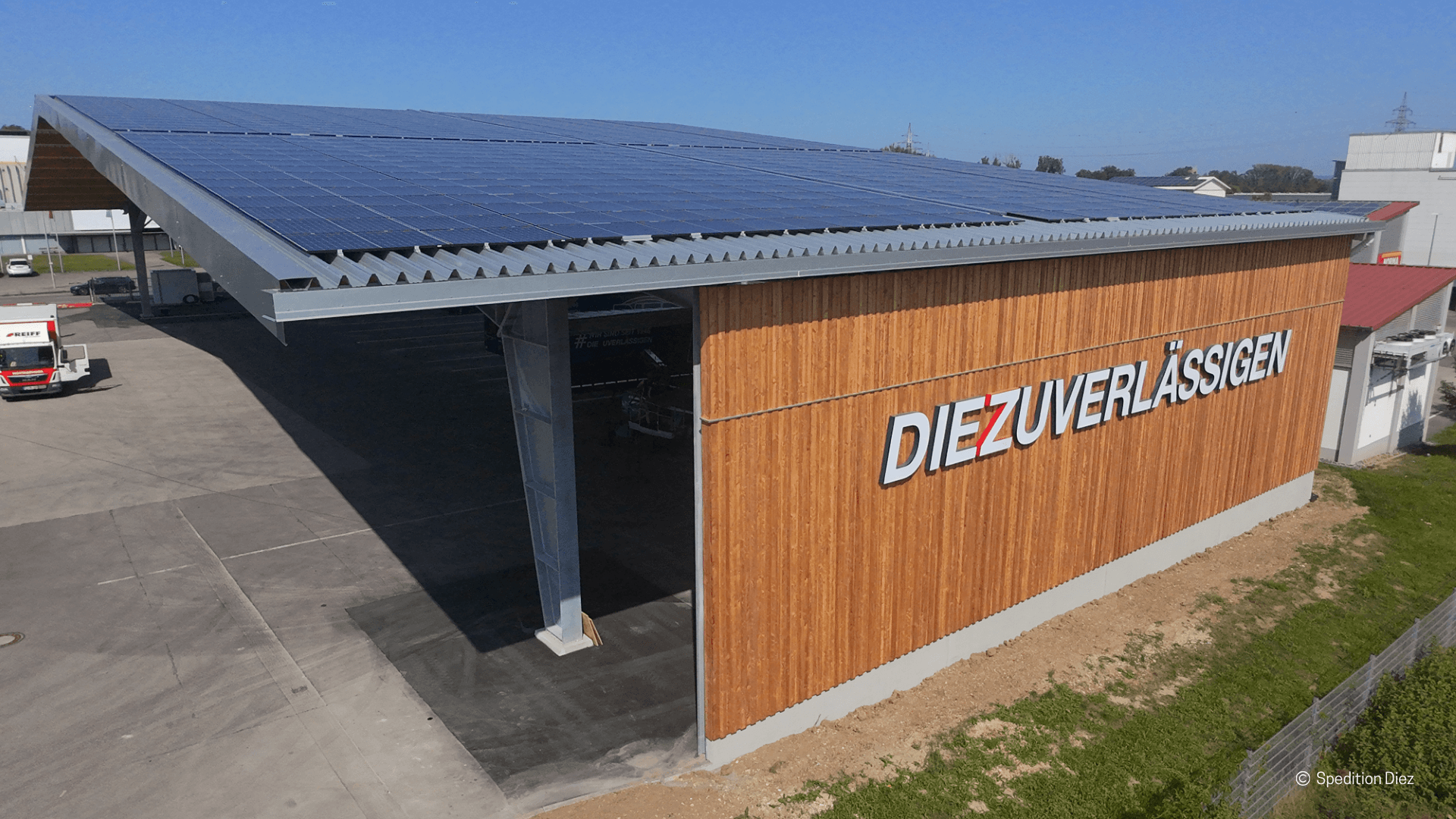 Spedition Diez electrifies its fleet with smart charging from IO-Dynamics