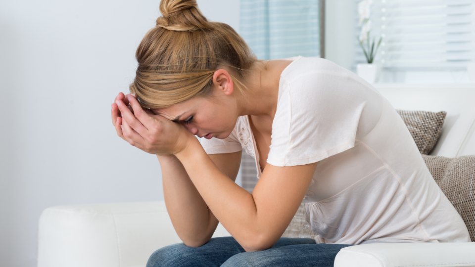 Stress als Ursache für Sodbrennen – den Magen beruhigen und vorbeugen