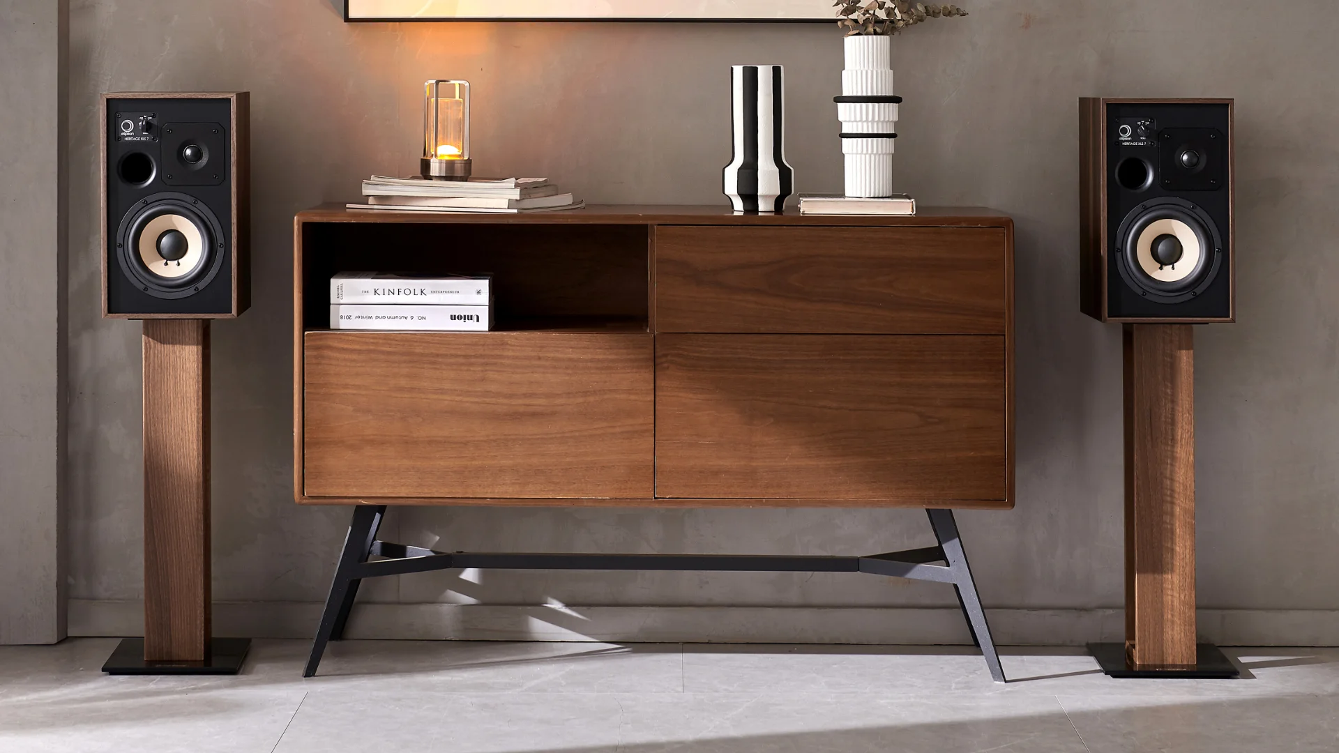 Elipson Heritage XLS 7 Lifestyle