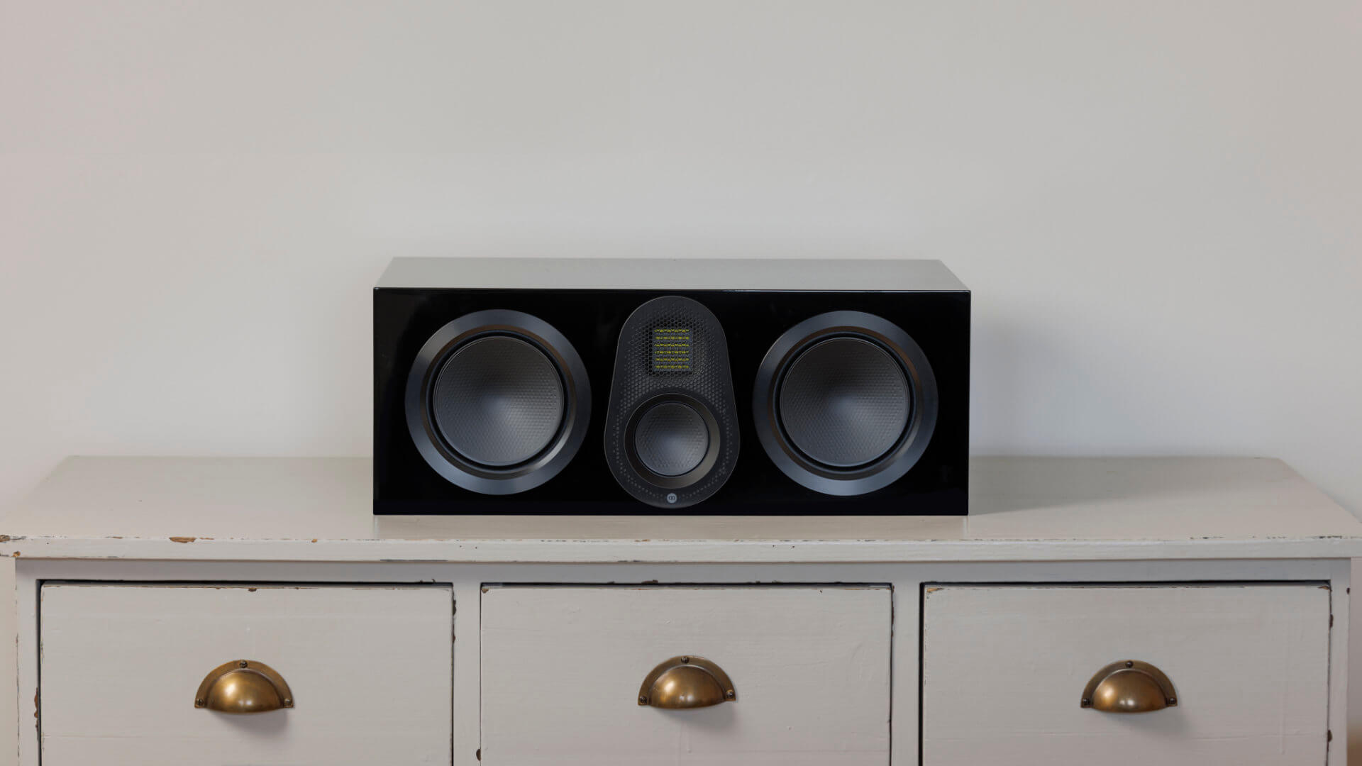 Monitor Audio Gold C2500 6G im Wohnzimmer