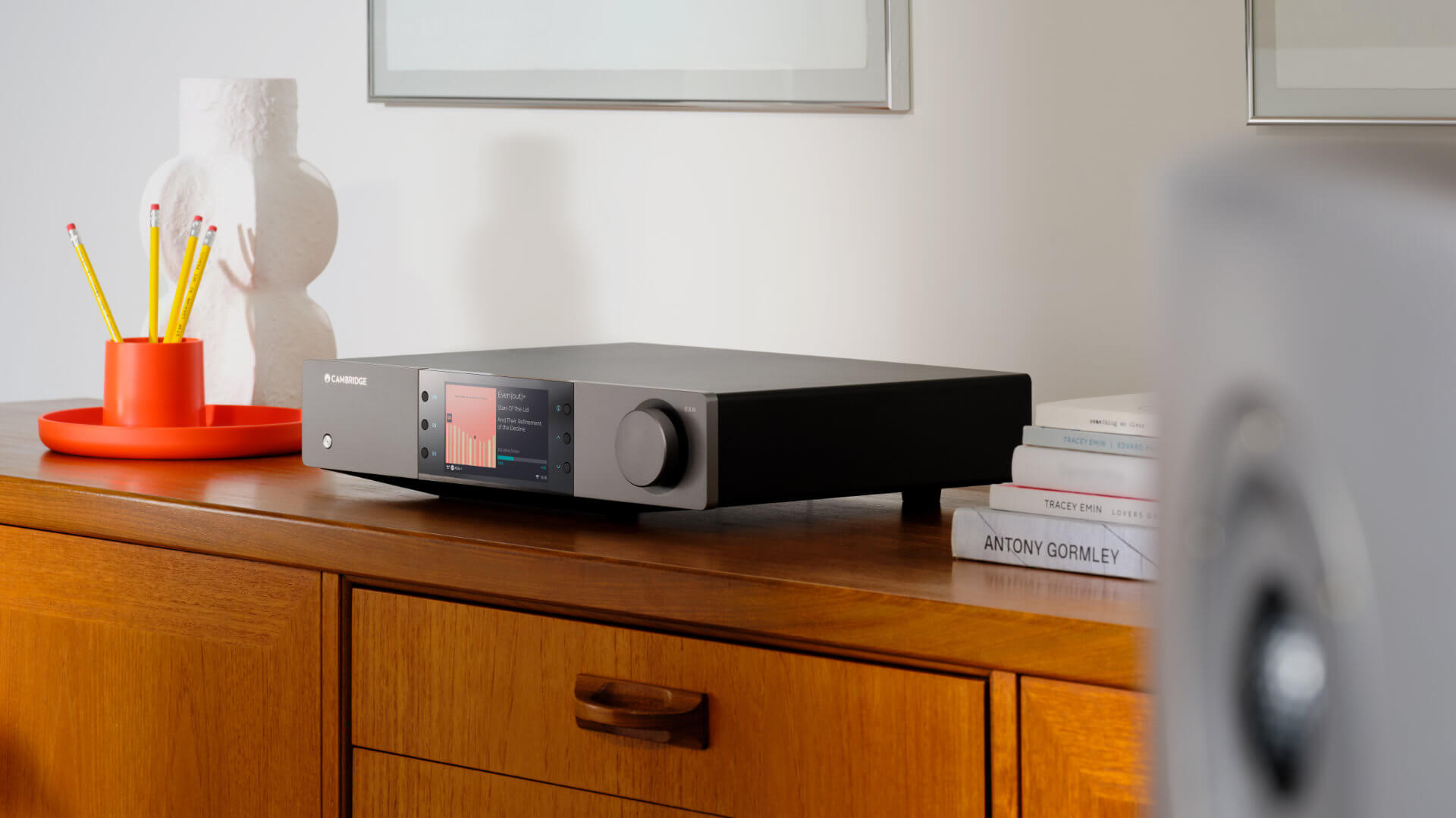 Cambridge Audio EXN100 Lifestyle