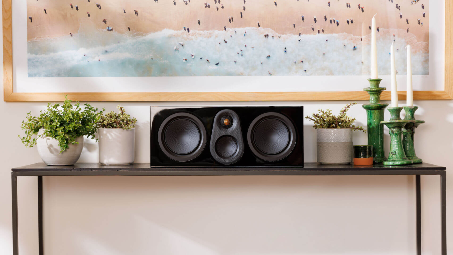 Monitor Audio Silver Centre 8G Schwarz Hochglanz Lifestyle