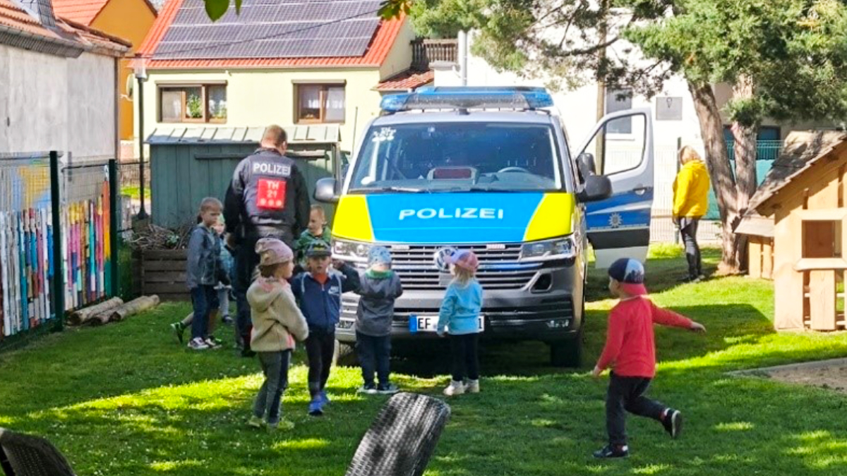 TATÜÜÜÜ-TATAAAA – Die Polizei zu Besuch im Kindergarten!