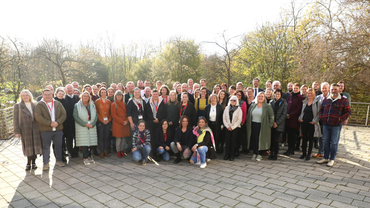 Für die Zukunft aufgestellt – Regionalkonferenz fasst in Weimar wichtige Beschlüsse und würdigt aktive AWO-Mitmacher*innen
