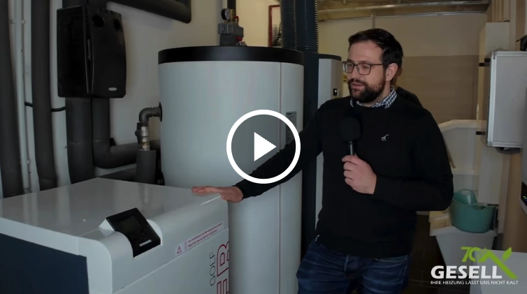 Wärmepumpen-Duo & Photovoltaik in einer ehemaligen Dorfschule