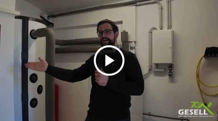 Moderne Luft-Wasser-Wärmepumpe ersetzt Ölheizung im Altbau bei Camburg