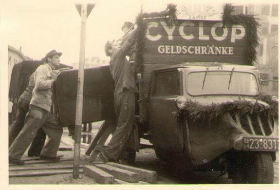 Cyclop Hermann Schultz