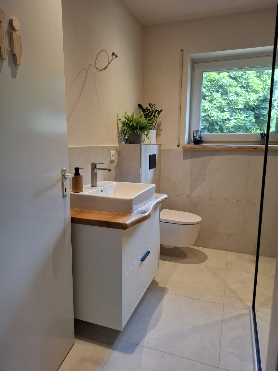 Badsanierung in Berlin-Kladow: Aus kleinem Raum eine stilvolle Wohlfühloase