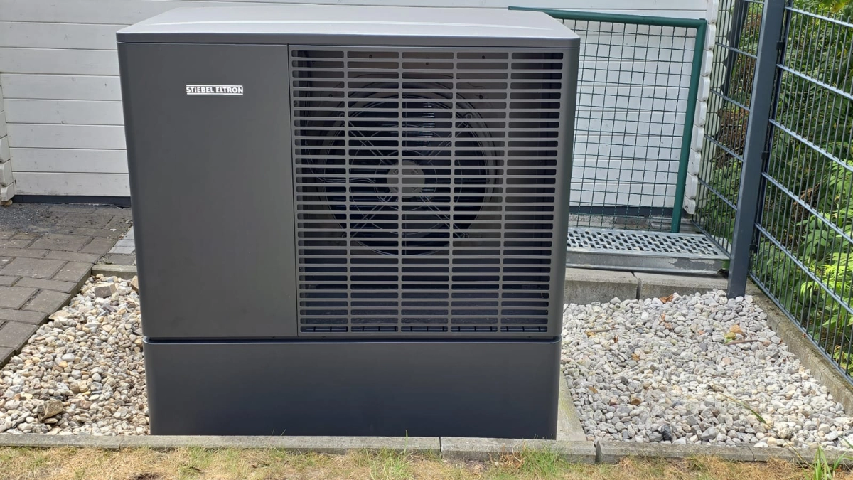 Wärmepumpentausch im Einfamilienhaus: Mehr Effizienz & modernes Design