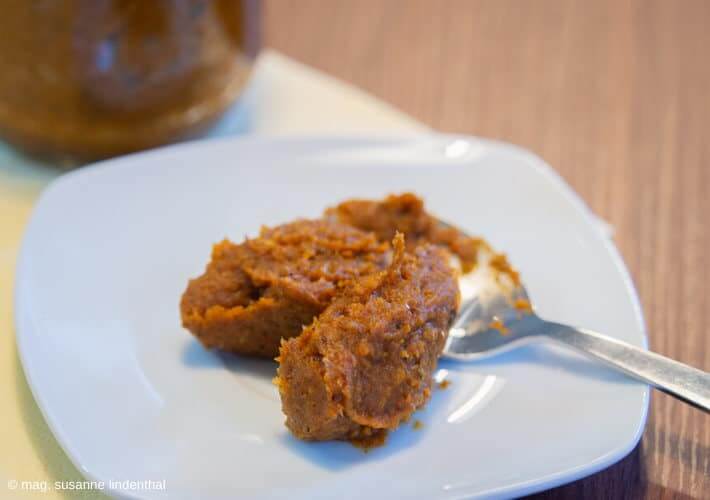 20200212 Suppenwuerzpaste Gemuesebruehe Gemuesesuppe Suppengrundstock