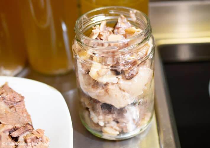 20200506 Rinderfett vom Suppe kochen