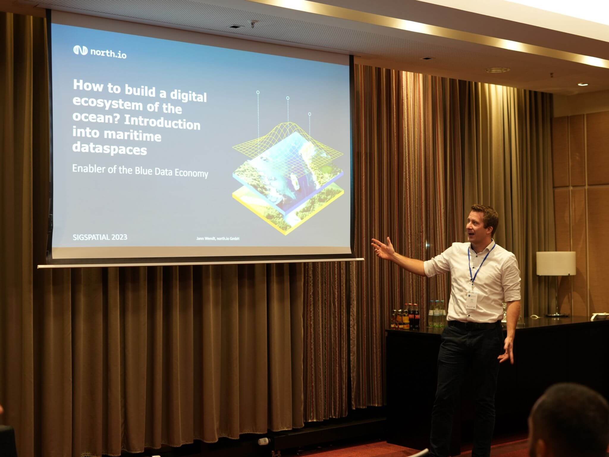 north.io CEO Jann Wendt speaks at ACM SIGSPATIAL